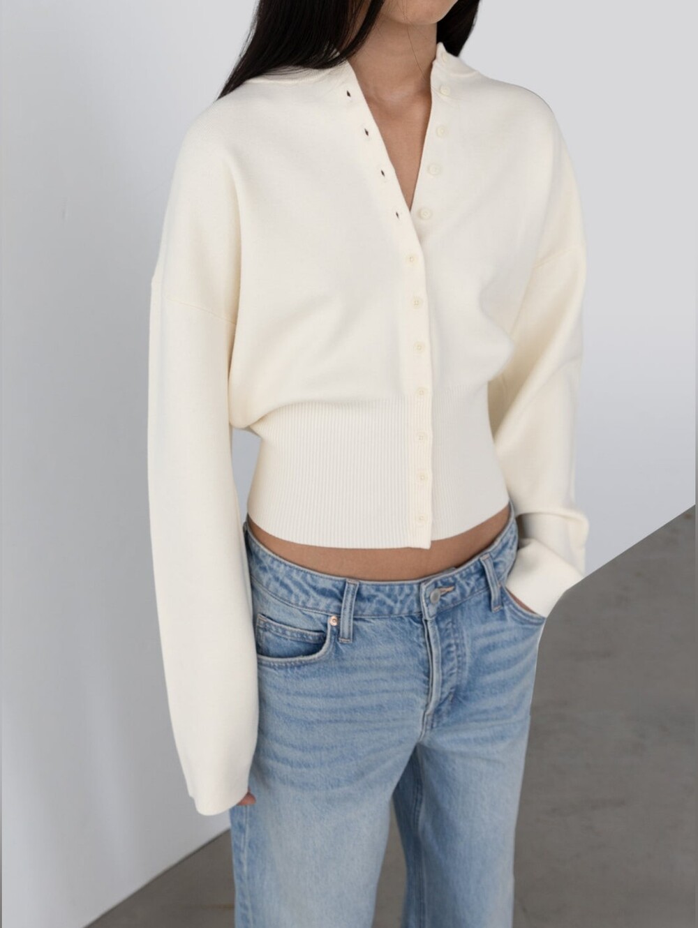 CINCHED WAIST BUTTON FRONT CARDIGAN
